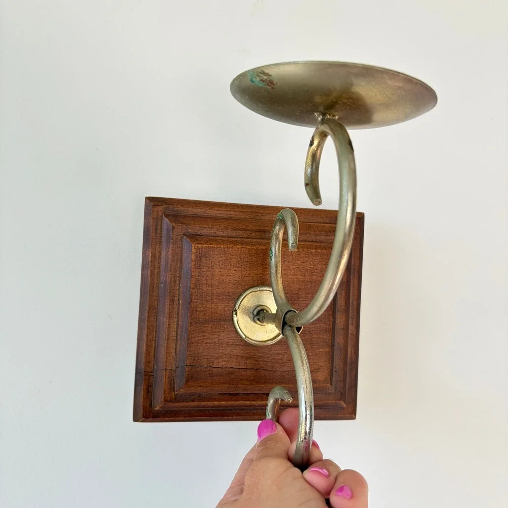 Vintage Wood and Brass Wall Sconce Pillar Candle Holder Scroll Design 6in Plaque